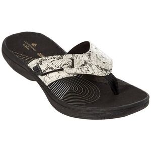 NEW Clarks Cloudsteppers Brinkley Jazz Cushion Soft Sandals 9